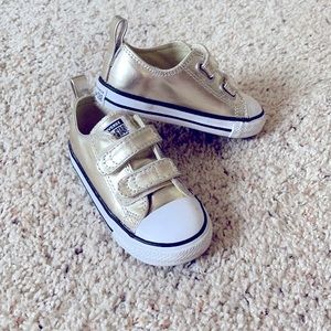 Converse - Toddler size 8